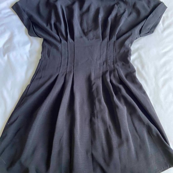 Ginnie Pintuck Button Down Shirt Dress - Black × 1 - Picture 6 of 11